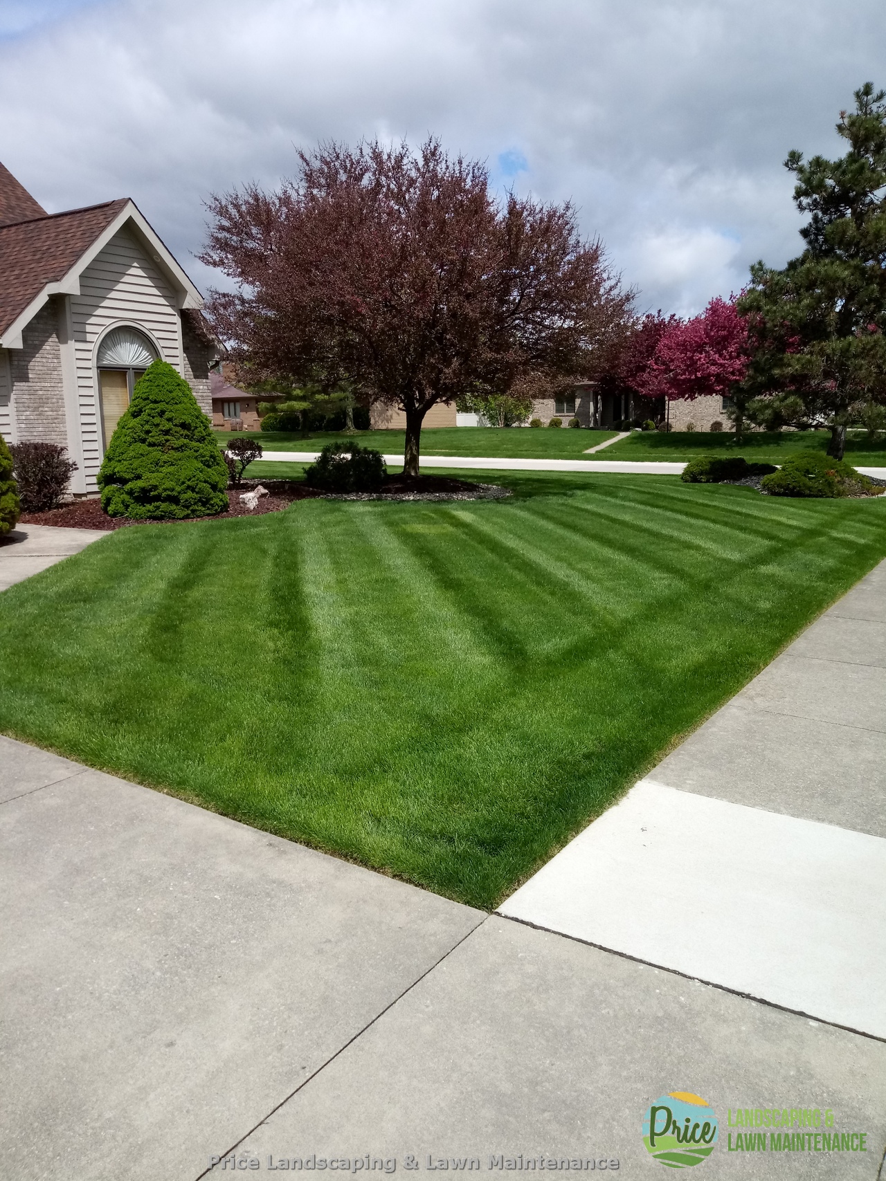 Lawn Care Service, Greater Fort Wayne Area