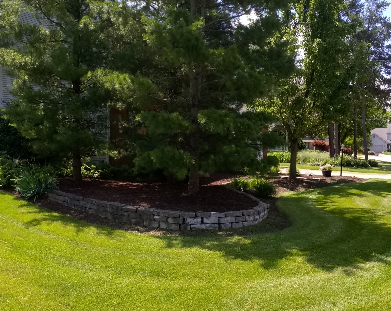 Landscaping, Hardscaping, and Mowing Services, Greater Fort Wayne Area