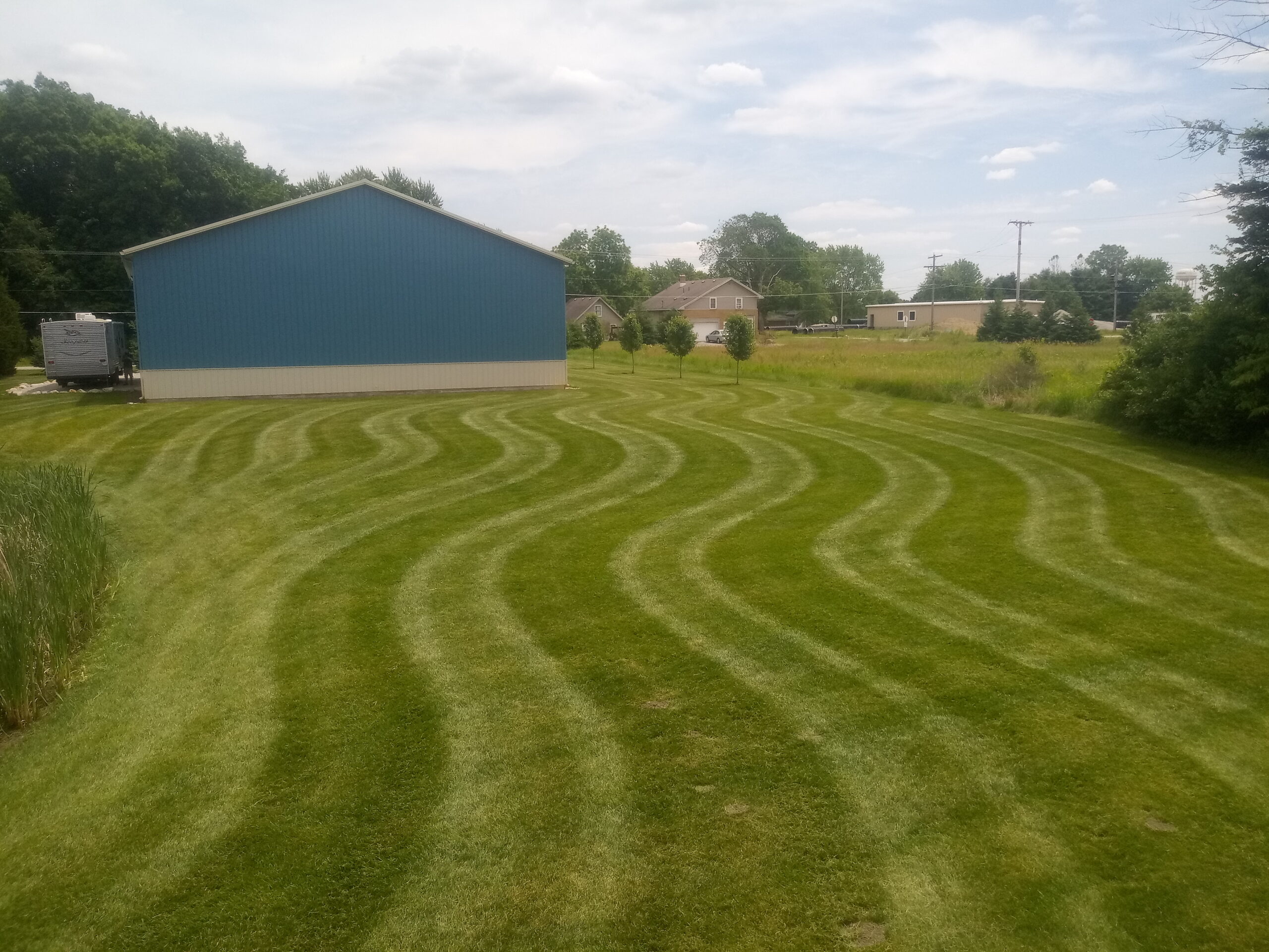 Lawn Care Service, Mowing, Greater Fort Wayne Area